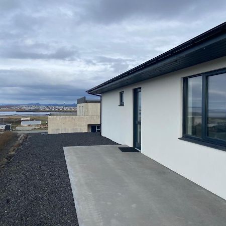 4 Person Room With Private Entrance And Bathroom Keflavik Luaran gambar